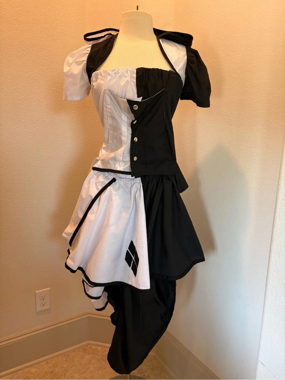Black & White Harley Quinn Inspired Costume